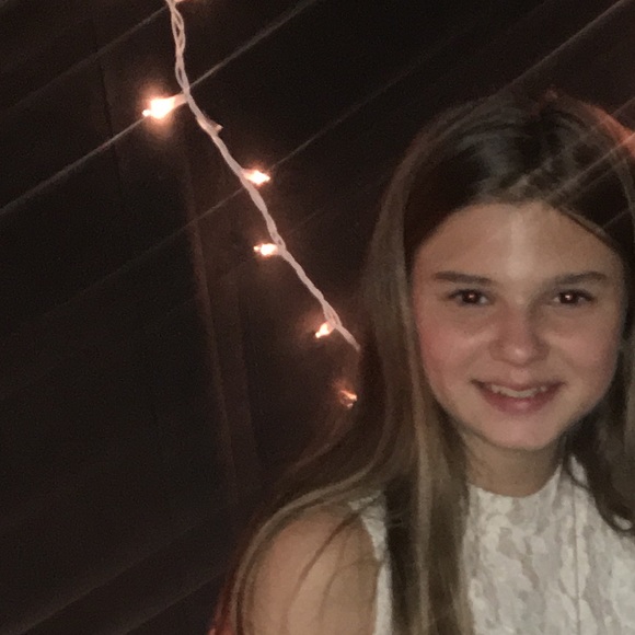 Meet your Posher, Madison - Picture 1 of 1